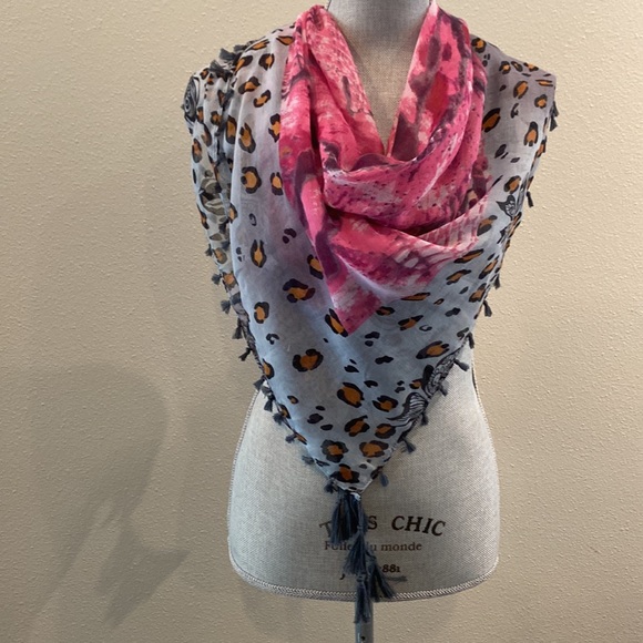 WOMEN'S SCARF 35x35 - Picture 2 of 7